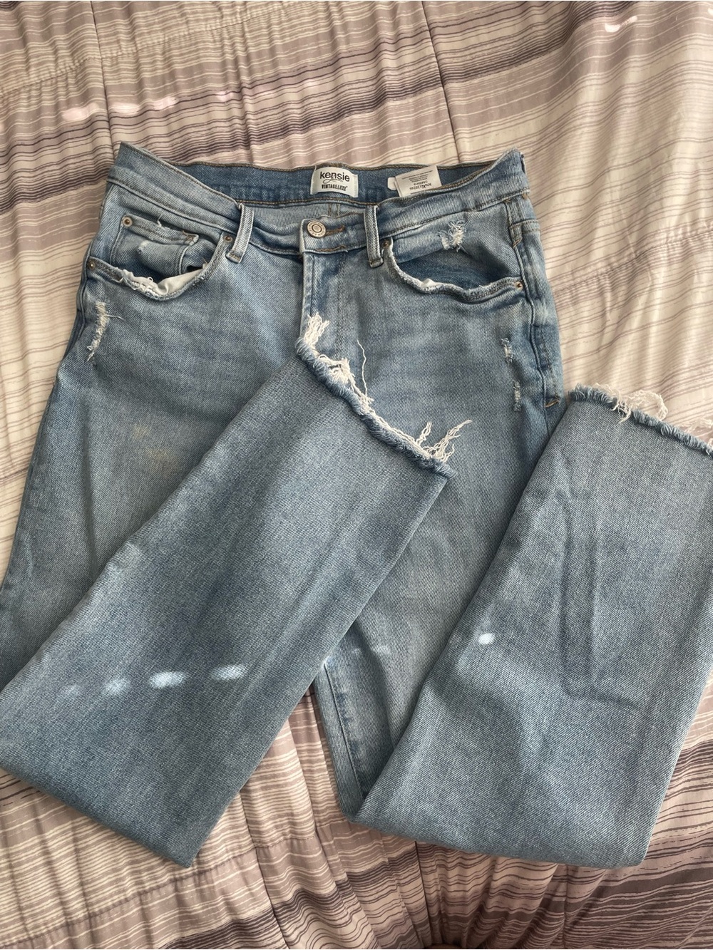 Kensie Light Blue Distressed Straight Leg Jeans